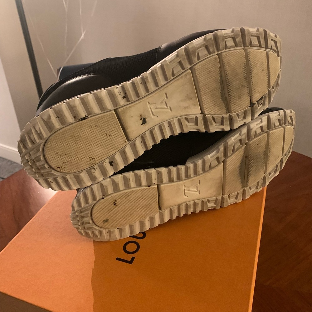 Louis Vuitton monogram run away trainer sneakers men size 11 black white - Picture 10 of 13